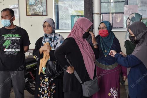 KEMALANGAN MAUT LIMA SEKELUARGA