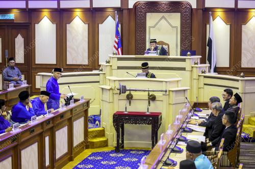 DATUK SERI WAN ROSDY WAN ISMAIL