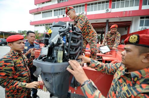 PH01_30112016_BANJIR