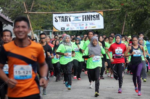 PH01_31102015_LARIAN