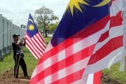 MEMASANG JALUR GEMILANG
