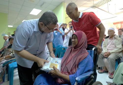 PH02_01112018_SAIFUDDIN