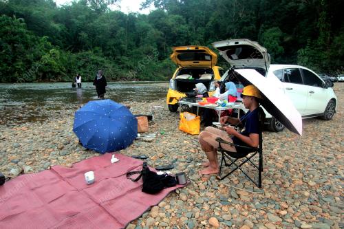MANDI MANDA DI PASIR PUTERI