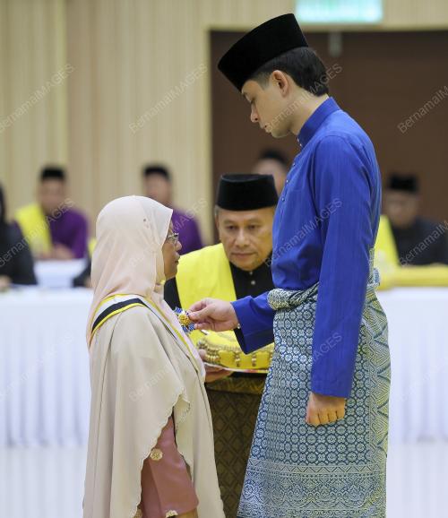 TENGKU HASSANAL IBRAHIM ALAM SHAH AL-SULTAN ABDULLAH