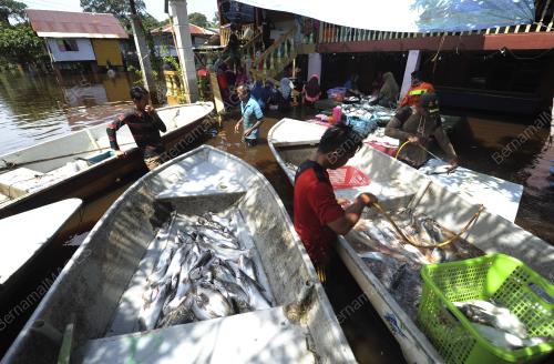 PH02_03022017_BANJIR