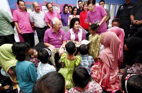PH02_03112012_NAJIB