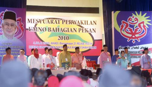 MOHD NAJIB TUN ABDUL RAZAK