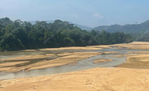 SUNGAI TEMBELING KERING