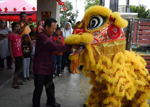 PH02_05022019_CNY