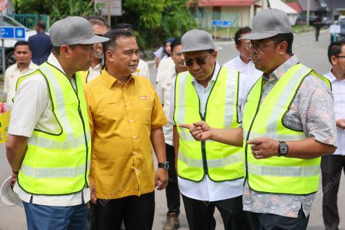 DATUK SERI ABDUL RAHMAN MOHAMAD