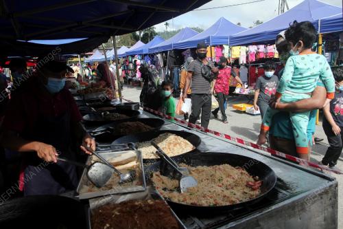 TINJAUAN PENGUNJUNG PEKAN SEHARI