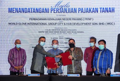 DATUK SERI WAN ROSDY WAN ISMAIL