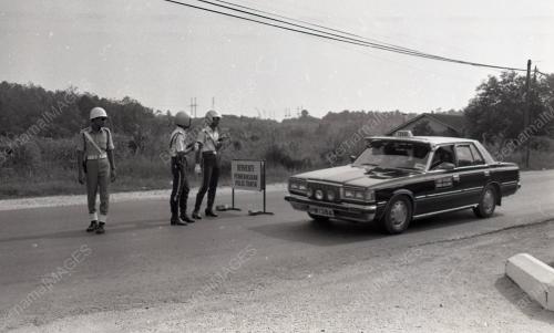 SEKATAN JALAN RAYA
