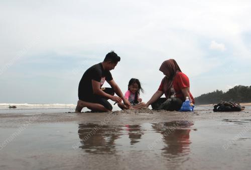 CUTI HUJUNG MINGGU