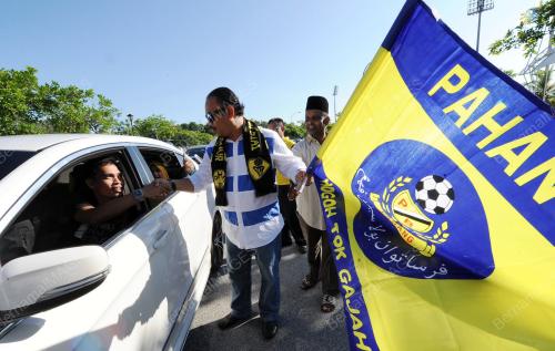 PH02_07062014_BOLA