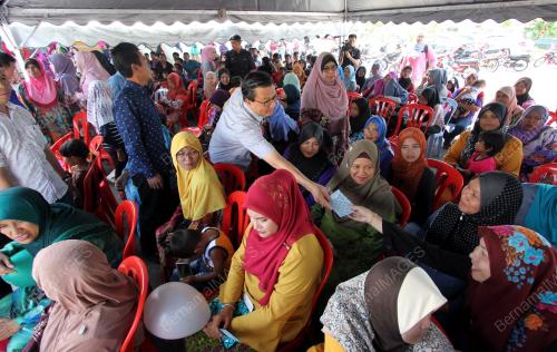 PH02_07072017_HARI_RAYA