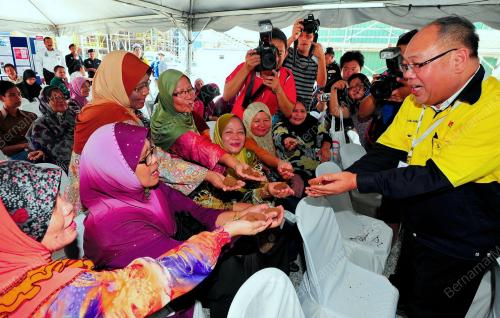 PH02_07122012_LYNAS