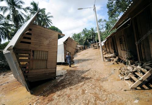 PH02_08012015_BANJIR