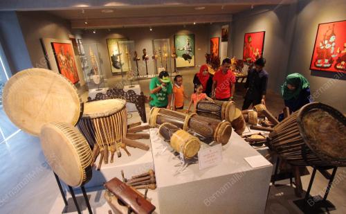 PH02_08022016_MUZIUM