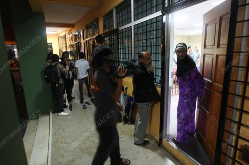 MAHKAMAH MALAM