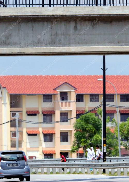 PELAJAR TIDAK GUNA JEJANTAS