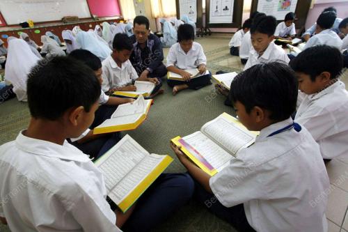 TADARUS AL-QURAN