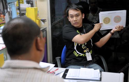 PH02_08102012_PRASARANA1