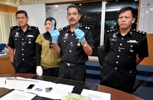 PH02_08102013_SIDANG_MEDIA