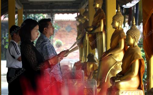 PH02_10052017_WESAK