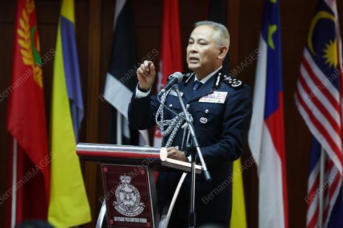 TAN SRI ACRYL SANI ABDULLAH SANI