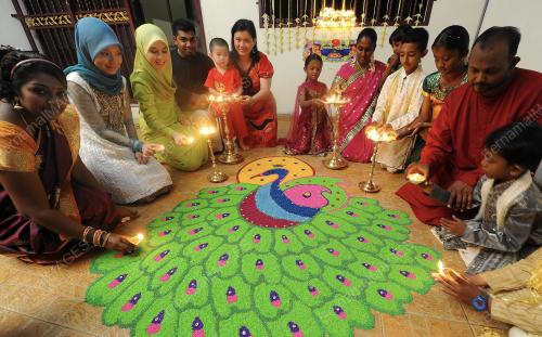 PH02_11112012_DEEPAVALI