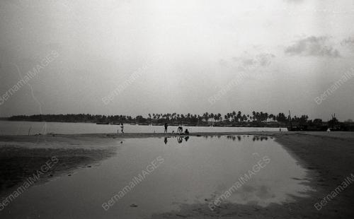 PH02_12012015_KAMPUNG_NELAYAN