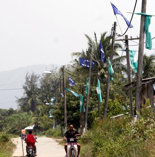 MENJELANG PILIHANRAYA KE-12