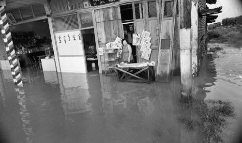 BANJIR KILAT