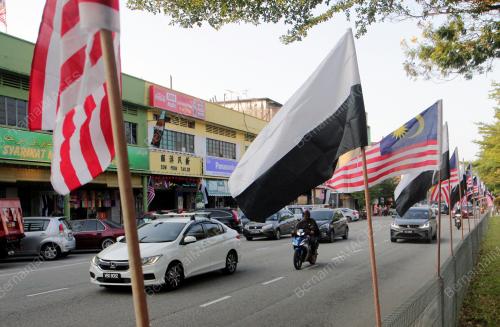 MENJELANG HARI KEBANGSAAN