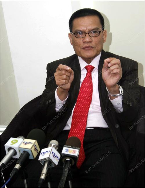 ADNAN YAAKOB