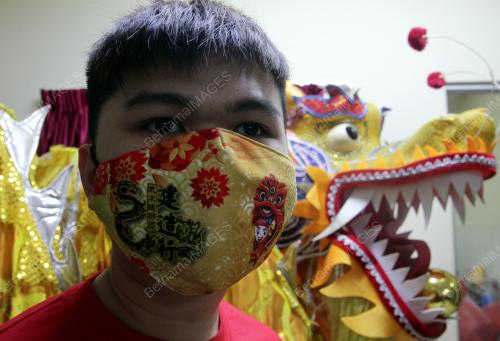 PELITUP MUKA BERTEMA TAHUN BAHARU CINA