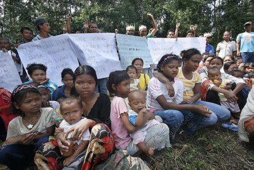 ORANG ASLI KAMPUNG DUSUN