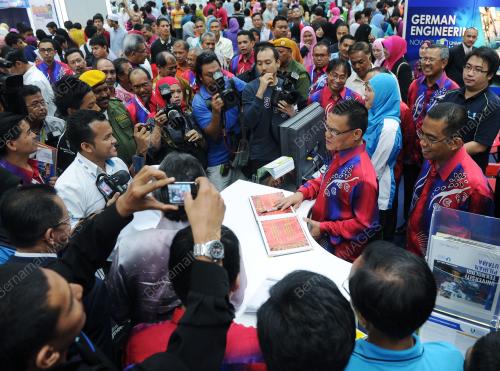 PH02_14012012_JOM_MASUK_U