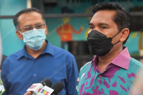 DATUK HAMDAN HUSSIN & DATUK MOHD ZAIN HASSAN