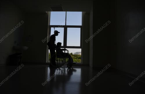 SUNTIK VAKSIN COVID-19 HOSPITAL KPJ PAHANG