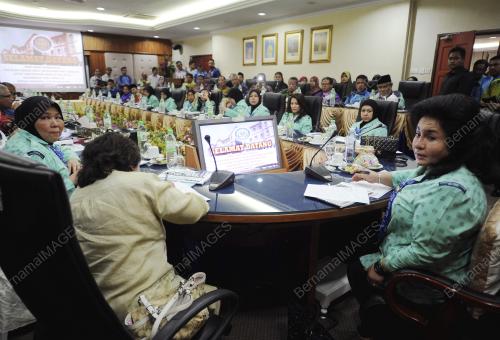 PH02_15012015_ROSMAH
