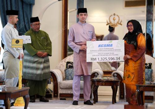 TENGKU HASSANAL IBRAHIM ALAM SHAH