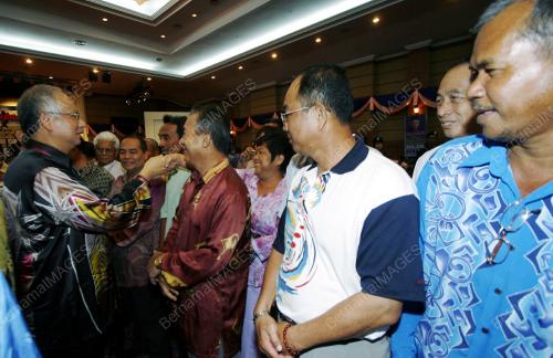 MOHD NAJIB TUN ABDUL RAZAK