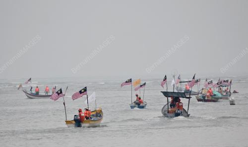PH02_15092014_NELAYAN