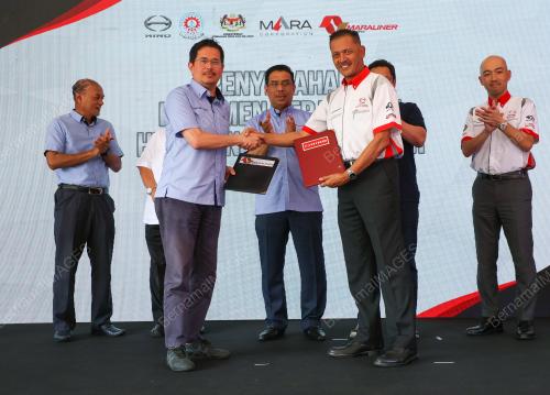 DATUK SERI AZHAR ABDUL MANAF