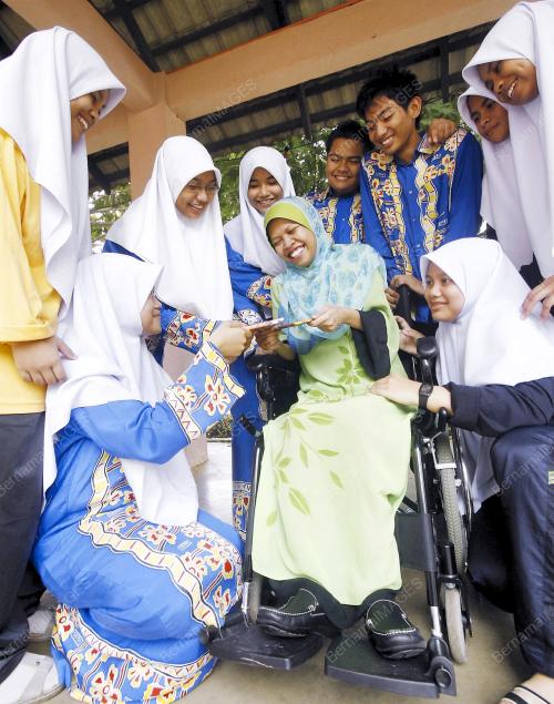 HARIATY SHARIFF