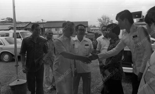 PH02_16092015_BANTUAN_KEBAKARAN