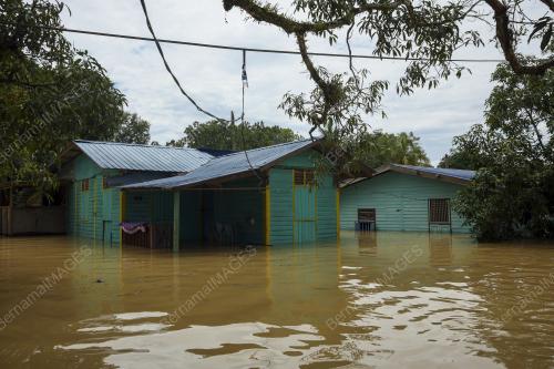 OPERASI MENYELAMAT MANGSA BANJIR