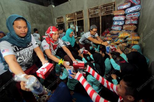 PH02_17062015_SUMBANGAN